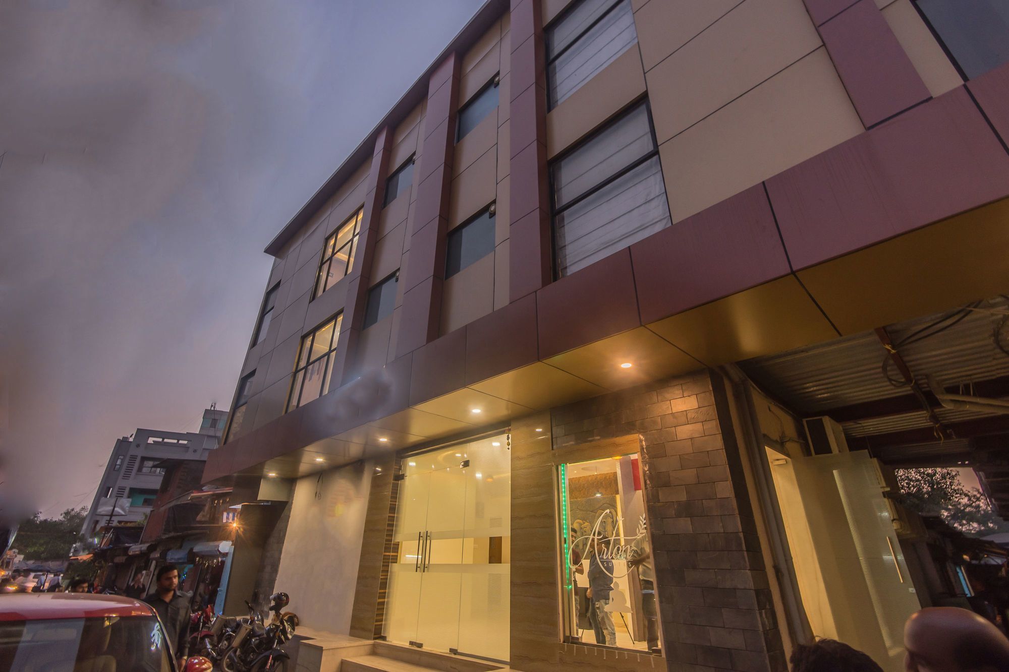 Fabhotel Arton Suite - Nr Mumbai International Airport Luaran gambar