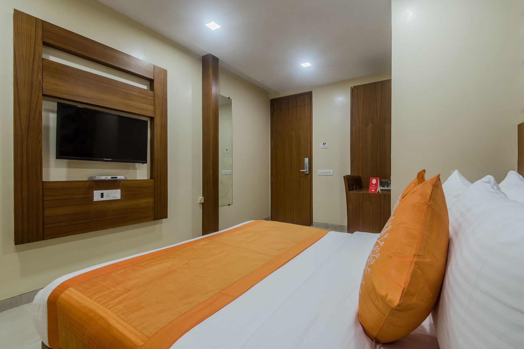 Fabhotel Arton Suite - Nr Mumbai International Airport Luaran gambar