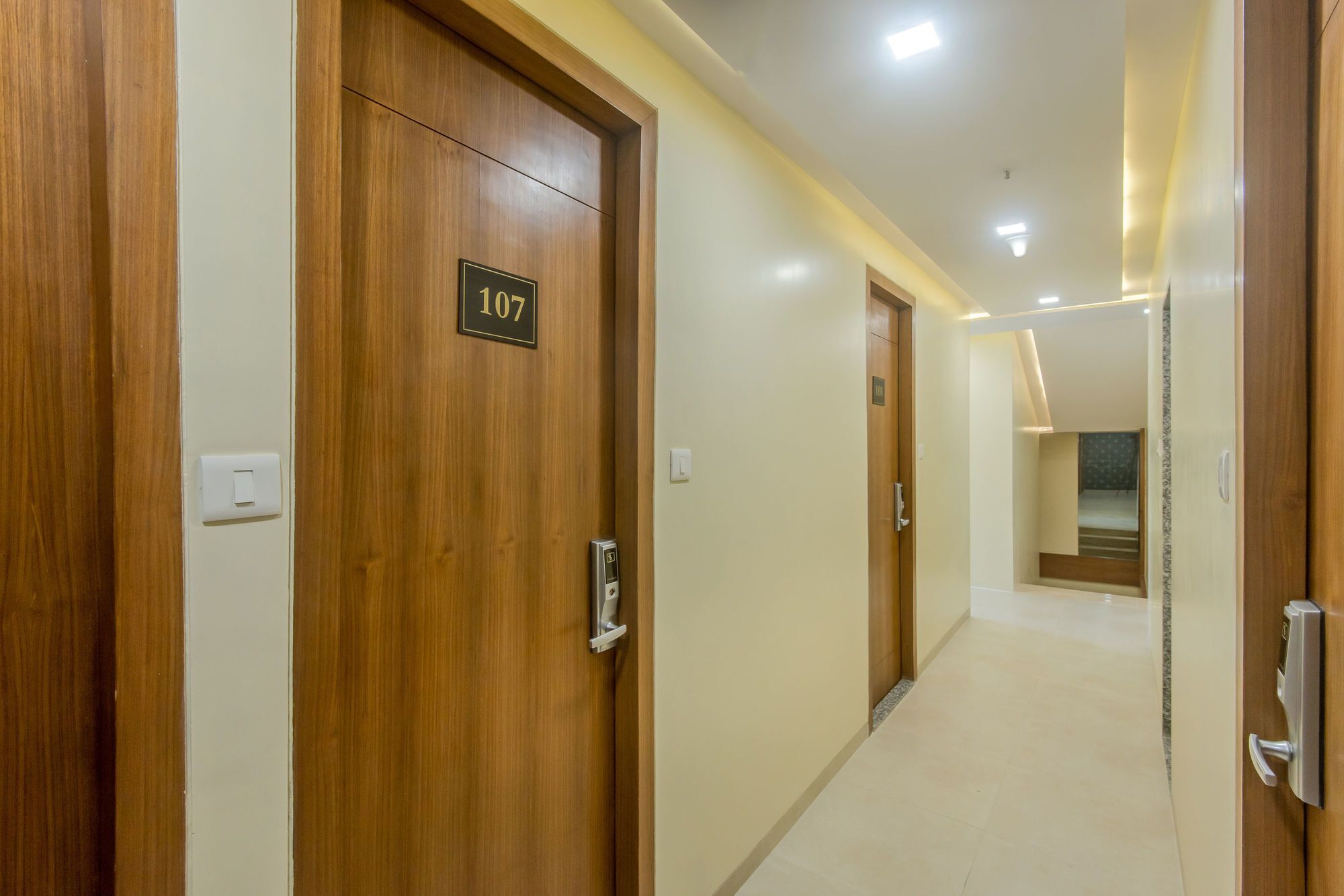 Fabhotel Arton Suite - Nr Mumbai International Airport Luaran gambar